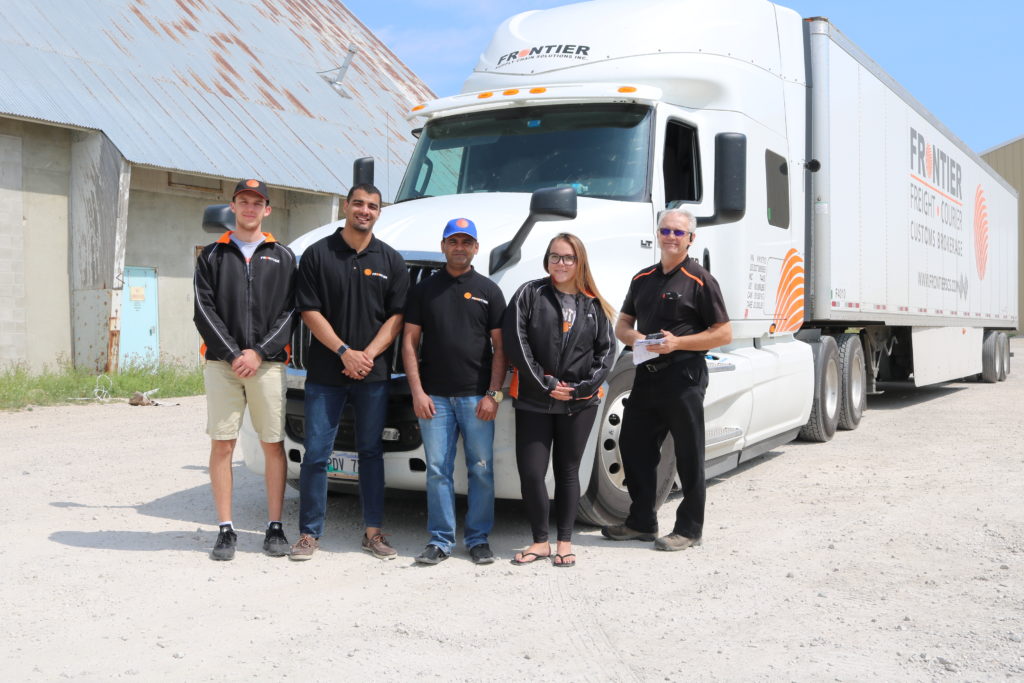 Frontier Ontario to Manitoba Truck Teams